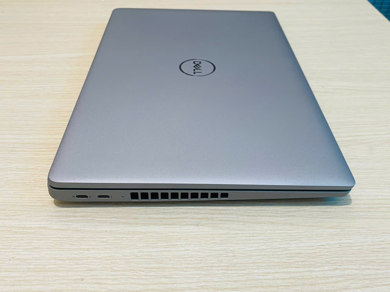 Mẫu laptop đồ họa dell precision 3571 i9 chuyên thiết kế đồ họa